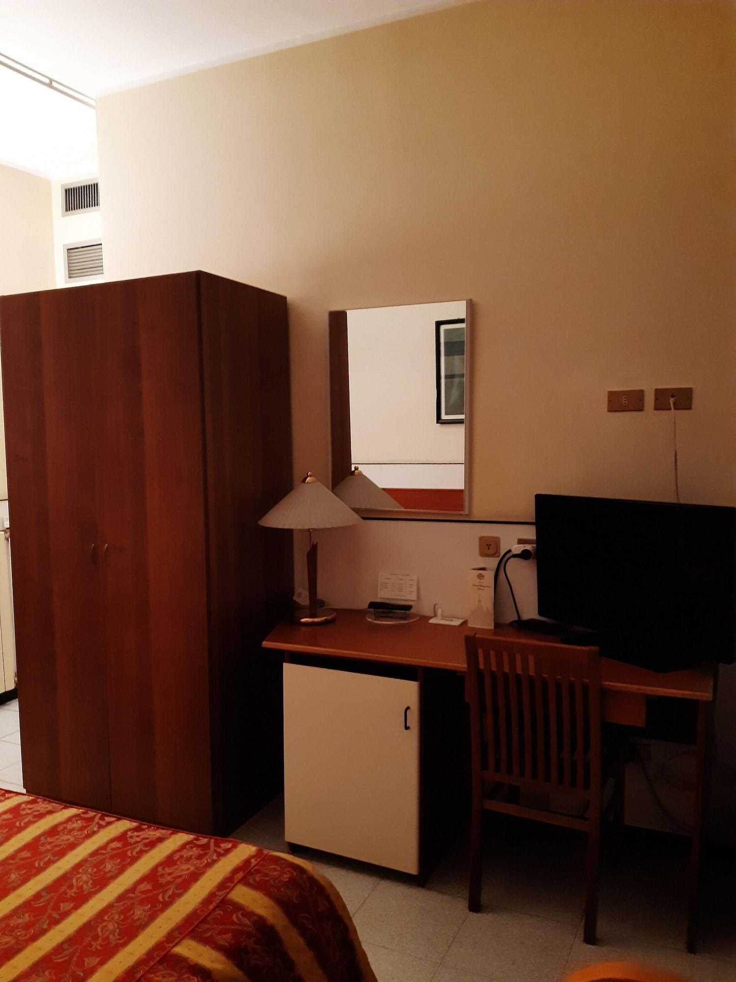 Hotel Mayorca Milaan